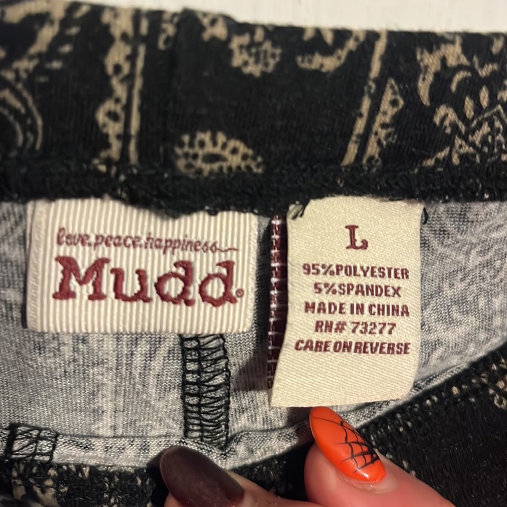 Mudd - Lounging Pants - Picture 2 of 3